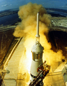 ▲アポロ11号の発射風景